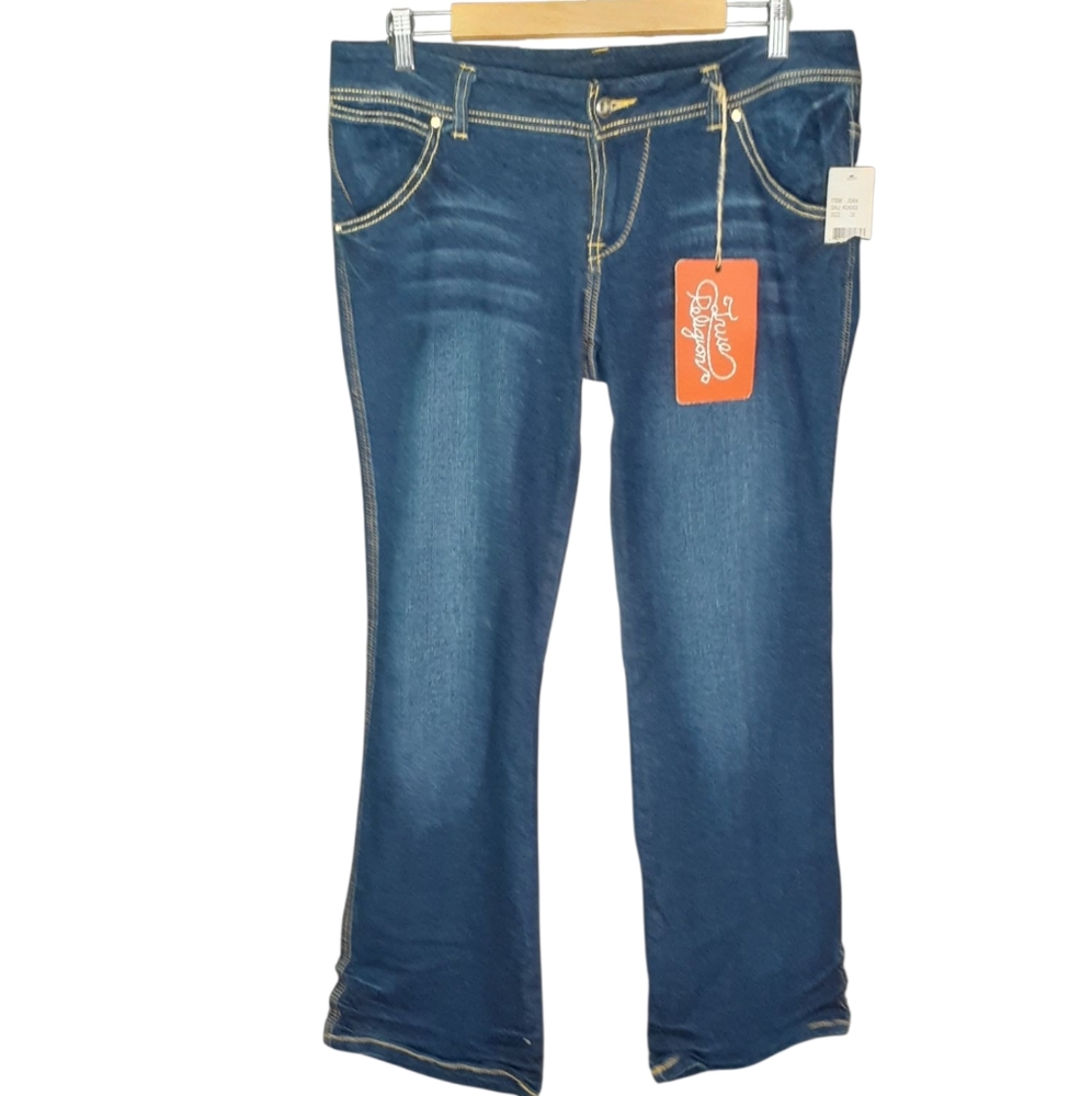 True Religion Blue Boot Cut Jeans with Classic Style